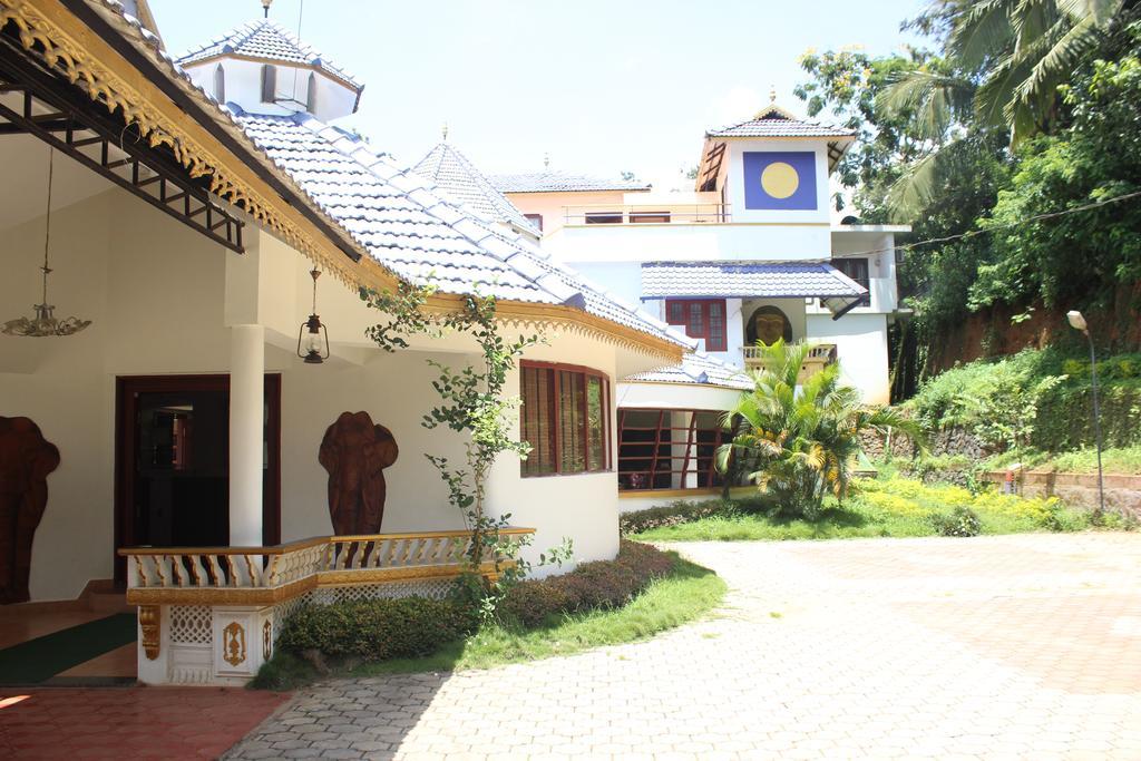 Wayanad Gate Resort Mananthavadi Kültér fotó